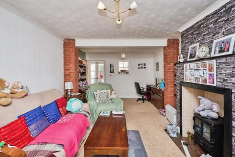 3 bedroom semi-detached house for sale, Southfield Gardens, Ryde, Isle of Wight, PO33