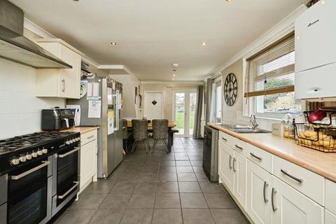 4 bedroom semi-detached house for sale, Argyll Street, Ryde, Isle of Wight, PO33