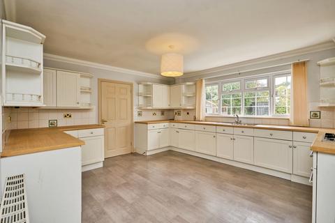 4 bedroom detached house for sale, Sloop Lane, Wootton Bridge, Ryde, Isle of Wight, PO33