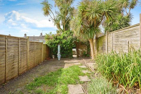 2 bedroom semi-detached house for sale, Bettesworth Road, Ryde, Isle of Wight, PO33