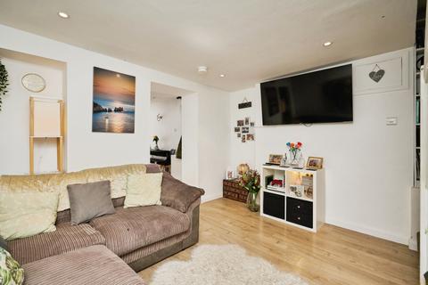 3 bedroom detached house for sale, High Street, BEMBRIDGE, Isle of Wight, PO35