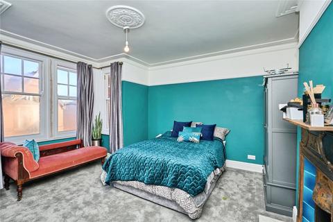 4 bedroom semi-detached house for sale, Yelfs Road, Ryde, Isle of Wight, PO33