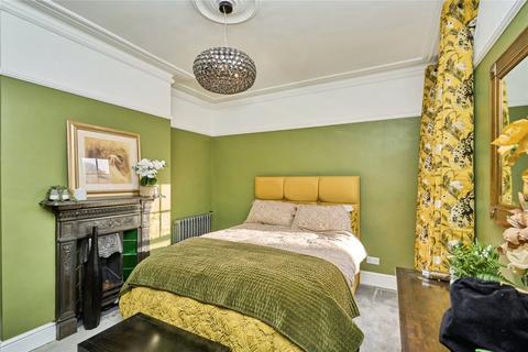 4 bedroom semi-detached house for sale, Yelfs Road, Ryde, Isle of Wight, PO33
