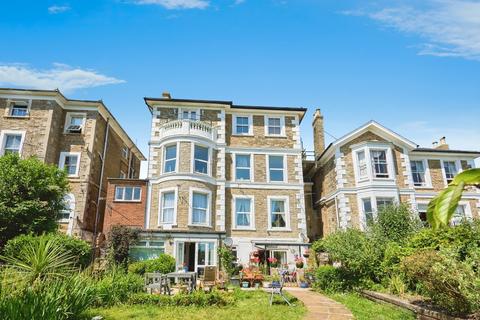 2 bedroom flat for sale, Belvedere Street, Ryde, Isle of Wight, PO33