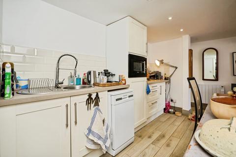 2 bedroom flat for sale, Belvedere Street, Ryde, Isle of Wight, PO33