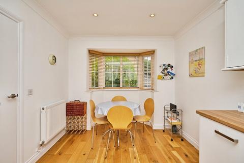 4 bedroom terraced house for sale, Victoria Mews, Binstead Road, Ryde, Isle of Wight, PO33