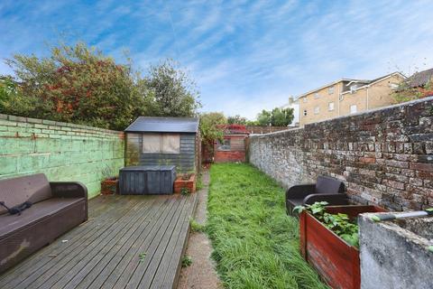 3 bedroom semi-detached house for sale, Green Street, Ryde, Isle of Wight, PO33