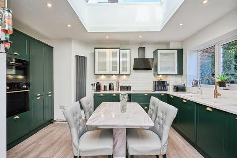 4 bedroom detached house for sale, Pellhurst Road, Ryde, Isle of Wight, PO33