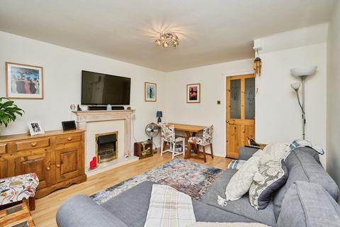2 bedroom terraced house for sale, King Arthur Close, RYDE, Isle of Wight, PO33