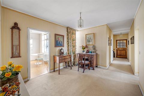 3 bedroom flat for sale, Rivermead Court, Ranelagh Gardens, London, SW6