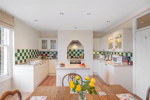 2 bedroom flat for sale, Kenilworth Court, Lower Richmond Road, Putney, London, SW15