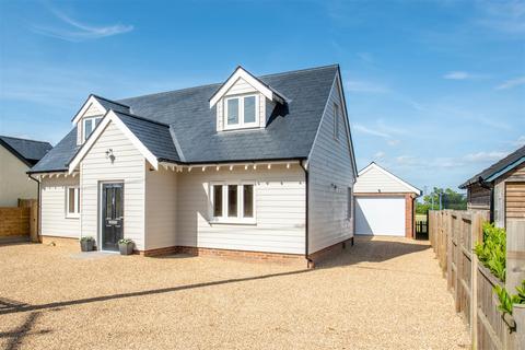 undefined, Cutlers Green, Dunmow CM6