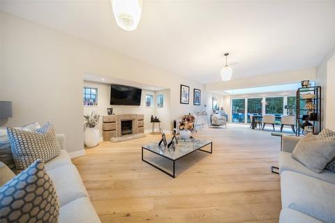 5 bedroom detached house for sale, Bickley Park Road, Bromley