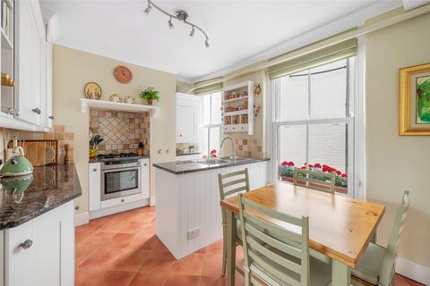 2 bedroom flat for sale, Kenilworth Court, Lower Richmond Road, London, SW15