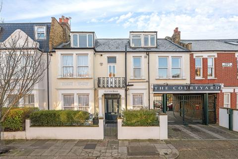 Gowan Avenue, London, SW6