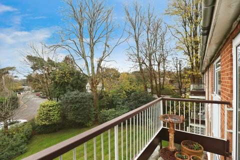 2 bedroom flat for sale, Cavendish Road, Dean Park, Bournemouth, Dorset, BH1