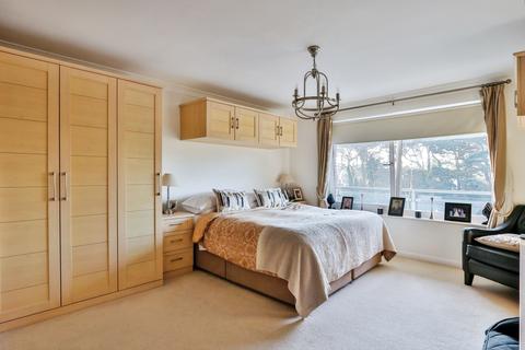 2 bedroom flat for sale, Sandbourne Road, Alum Chine, Bournemouth, Dorset, BH4