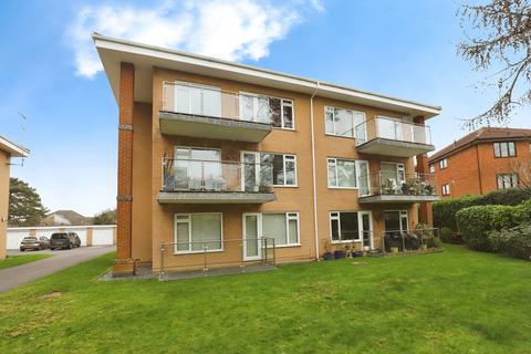 2 bedroom flat for sale, Grosvenor Road, Westbourne, Bournemouth, Dorset, BH4