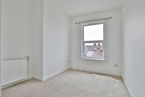 2 bedroom flat for sale, Poole Road, Westbourne, Bournemouth, Dorset, BH4