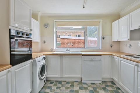 2 bedroom flat for sale, Marlborough Road, Westbourne, Bournemouth, Dorset, BH4