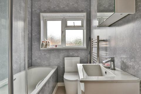 1 bedroom flat for sale, Ashley Road, Poole, Dorset, BH14