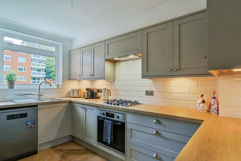 2 bedroom flat for sale, Branksome Wood Road, Bournemouth, Dorset, BH4