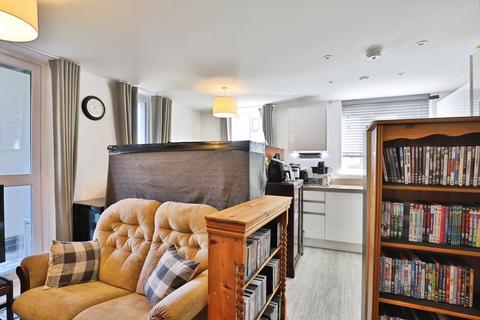 1 bedroom flat for sale, West Cliff Road, West Cliff, Bournemouth, Dorset, BH2