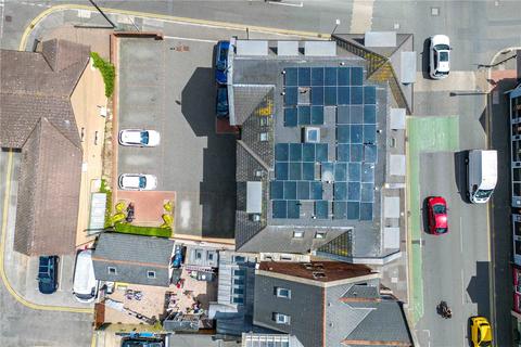 2 bedroom flat for sale, Victoria Road, Poole, Dorset, BH12