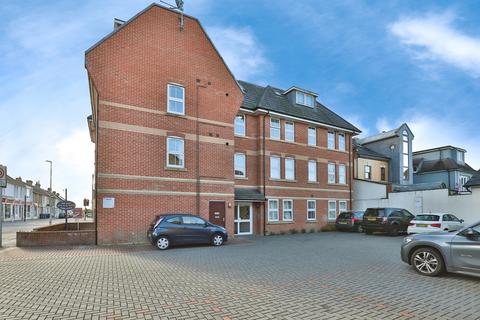 2 bedroom flat for sale, Victoria Road, Poole, Dorset, BH12