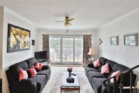 2 bedroom flat for sale, Burnaby Road, Bournemouth, Dorset, BH4