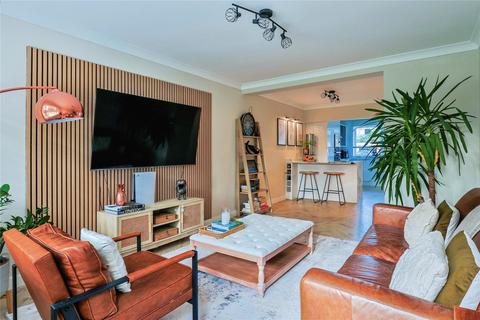 2 bedroom flat for sale, Marlborough Road, Bournemouth, Dorset, BH4