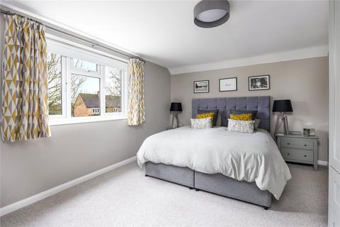 undefined, Clifden Road, Worminghall, Aylesbury, Buckinghamshire, HP18