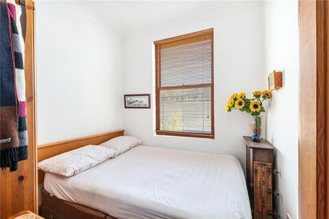 2 bedroom flat for sale, 25 King Henrys Road, Primrose Hill, London, NW3