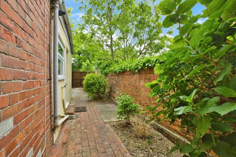 undefined, St. Michaels Avenue, Yeovil, BA21