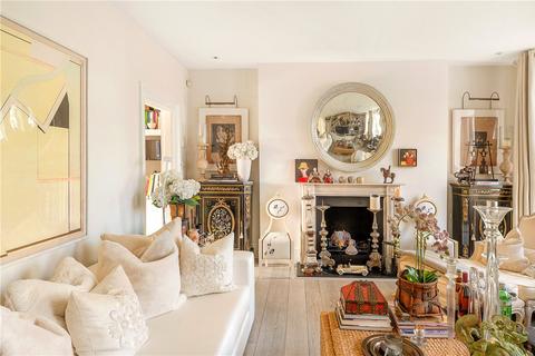 2 bedroom flat for sale, Chalcot Square, Primrose Hill, London, NW1