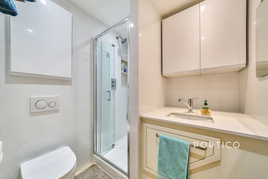 Bathroom Suite