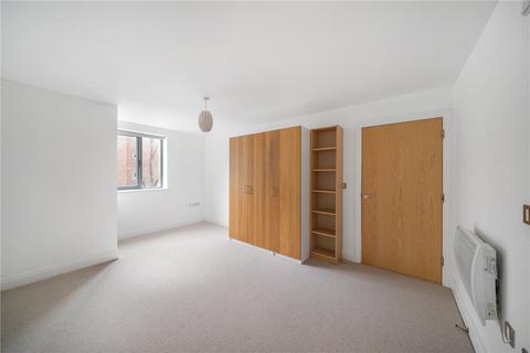 3 bedroom flat for sale, Regents Park Road, London, NW1