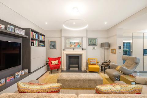 3 bedroom flat for sale, King Henrys Road, Primrose Hill, London, NW3