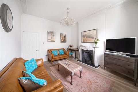 2 bedroom flat for sale, Gloucester Avenue, London, NW1