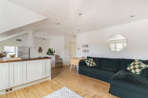 2 bedroom flat for sale, Lancaster Park, Richmond, TW10