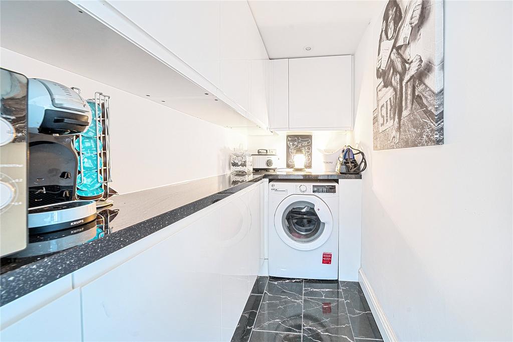Kitchenette Utility