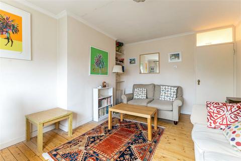 2 bedroom flat for sale, Railway Side, London, SW13