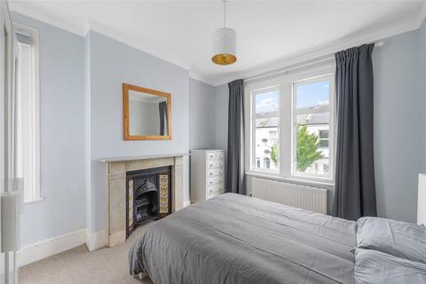 3 bedroom flat for sale, Camborne Road, Southfields, London, SW18