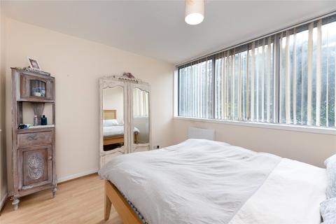 1 bedroom flat for sale, Claudia Place, Southfields, London, SW19