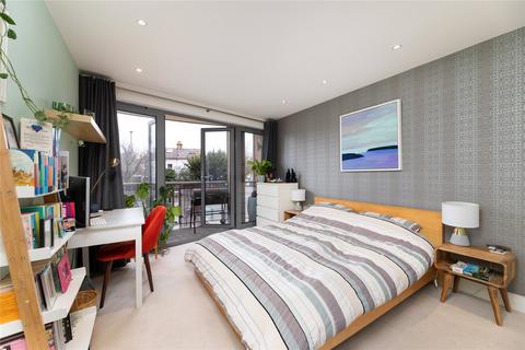 2 bedroom flat for sale, Edge Apartments, 203 Merton Road, Southfields, London, SW18