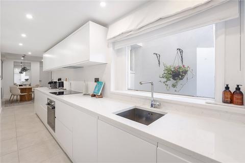 2 bedroom maisonette for sale, Harrington Gardens, London, SW7