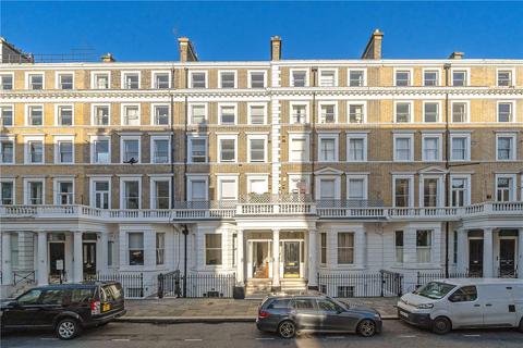 Southwell Gardens, London, SW7