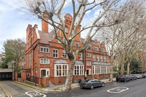 Harrington Gardens, London, SW7