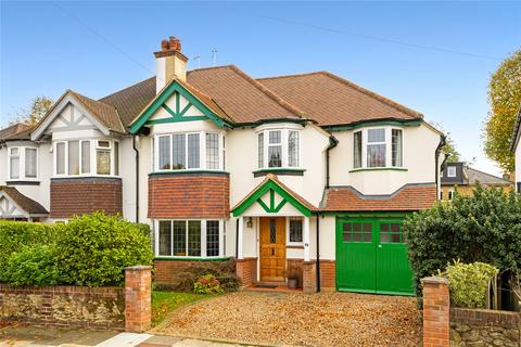 St. Winifreds Road, Teddington, TW11