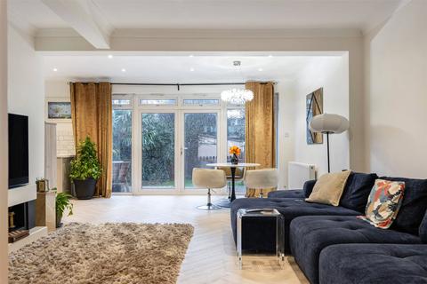 undefined, The Drive, Isleworth, TW7